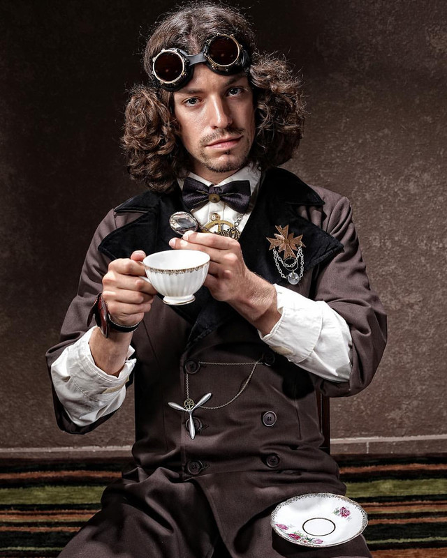 15259684-1279696658769941-19481340064697