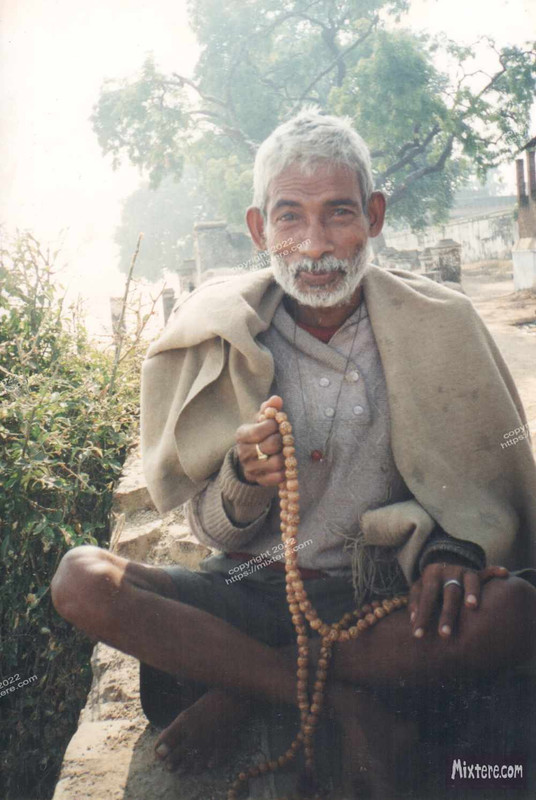 BBG&B1ALittleBackgroundPics - 10