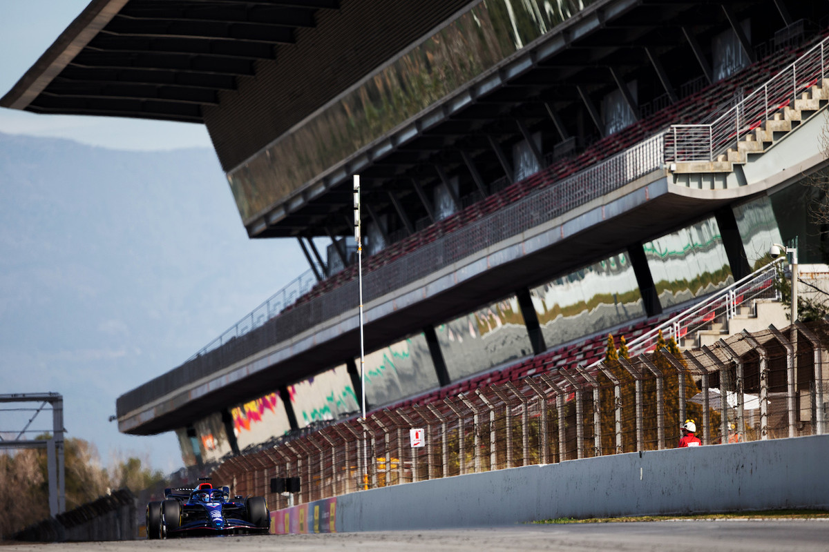 [Imagen: f1-test-barcellona-day-2-gallery-fotografica-209.jpg]