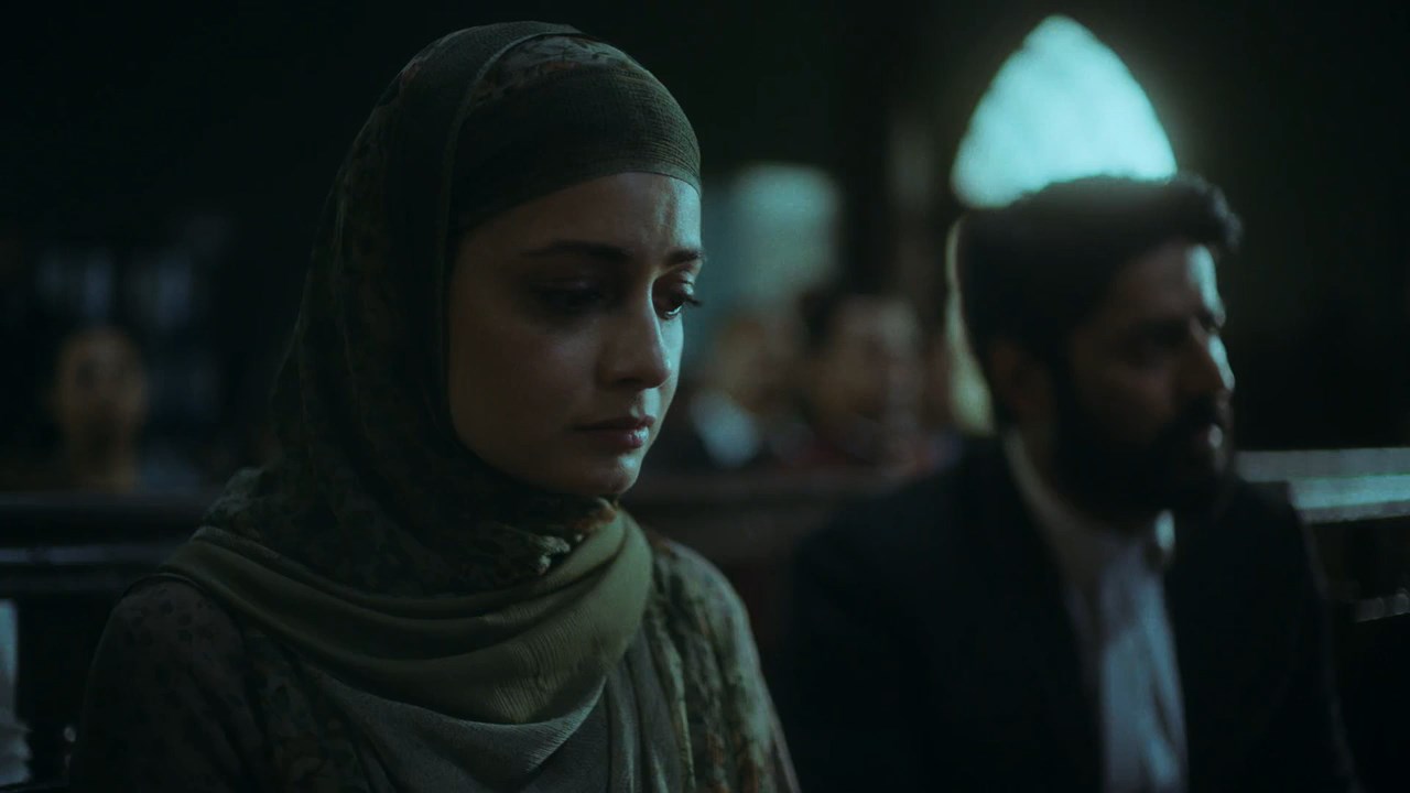  WebRip [Hindi + Tamil + Telugu + Malayalam + Kannada] 480p, 720p ESub Screenshot