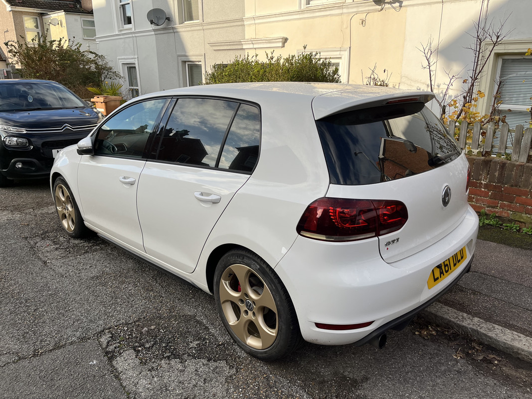 2FB7ACF9-7E66-43E1-894B-229AEC9B5A0B