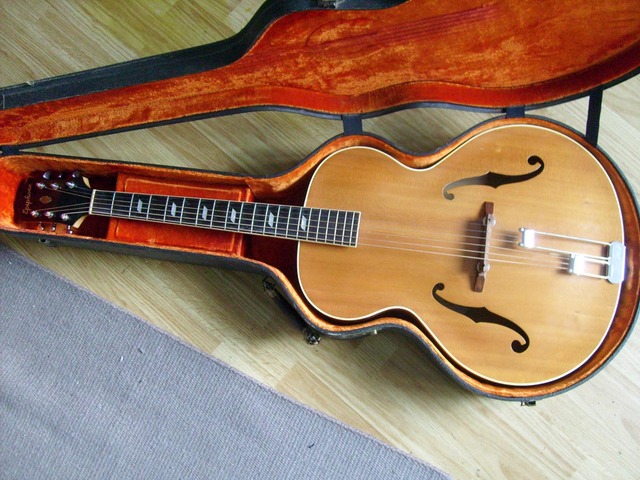 339402.epiphone1949
