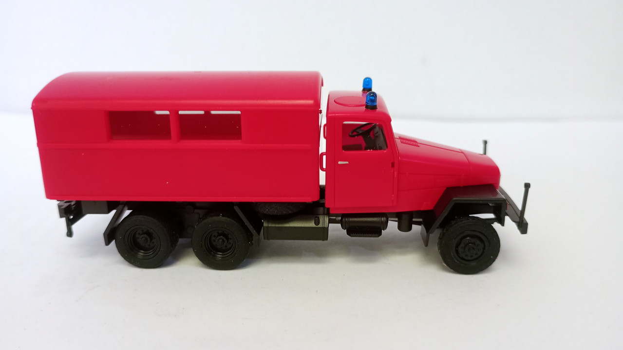 Mach (3875)