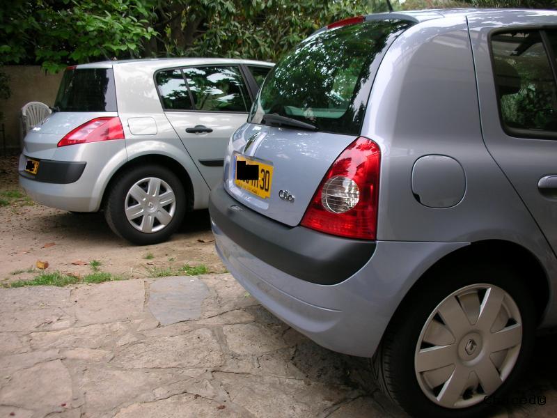 https://i.postimg.cc/SsJgdysd/clio23-20.jpg
