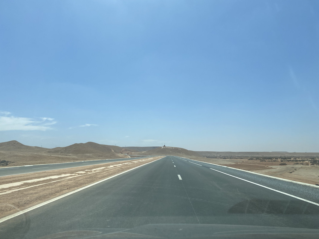Carreteras, Gendarmería y Estaciones de Servicio - Al Sur del Sur: entre el desierto y el océano (21)