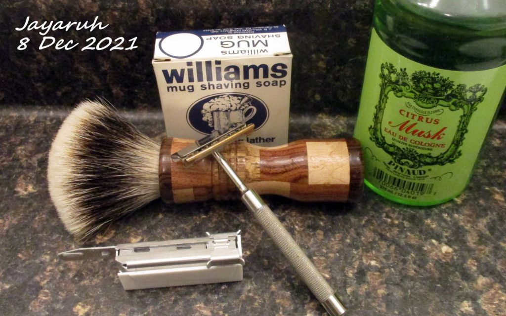 [Image: sos211208.jpg]