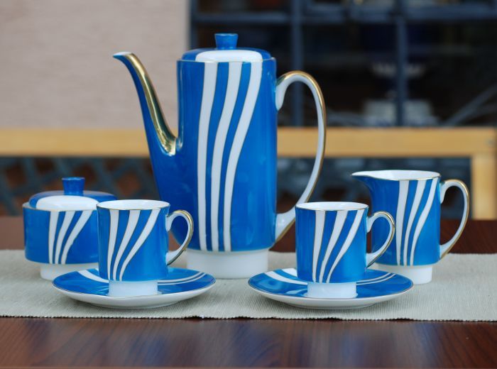 teapt-teaset-blue-stripe.jpg