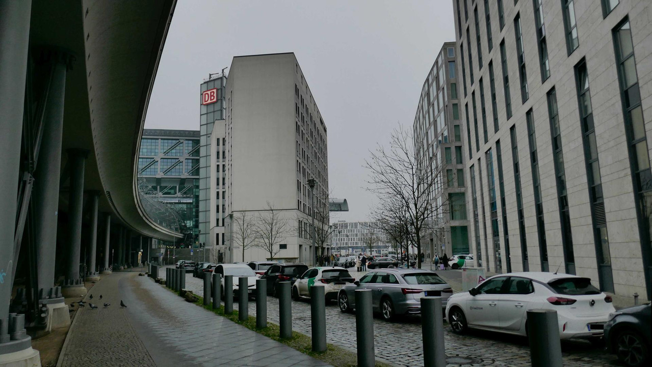 Bild: https://i.postimg.cc/SsRLmZHP/P1330788.jpg