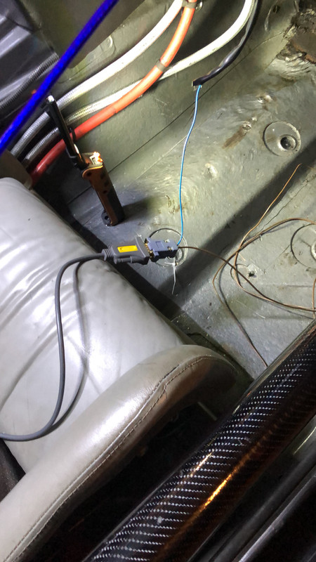 39585C14-4FB0-4996-AC2E-00E9422BD16B