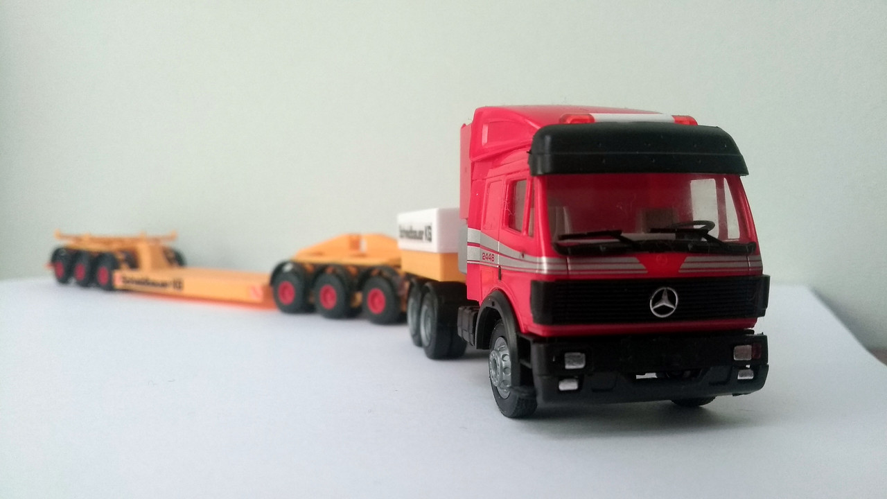 Mach (2696)