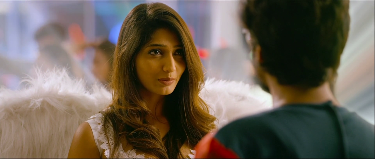 vlcsnap-2025-04-28-23h25m00s150