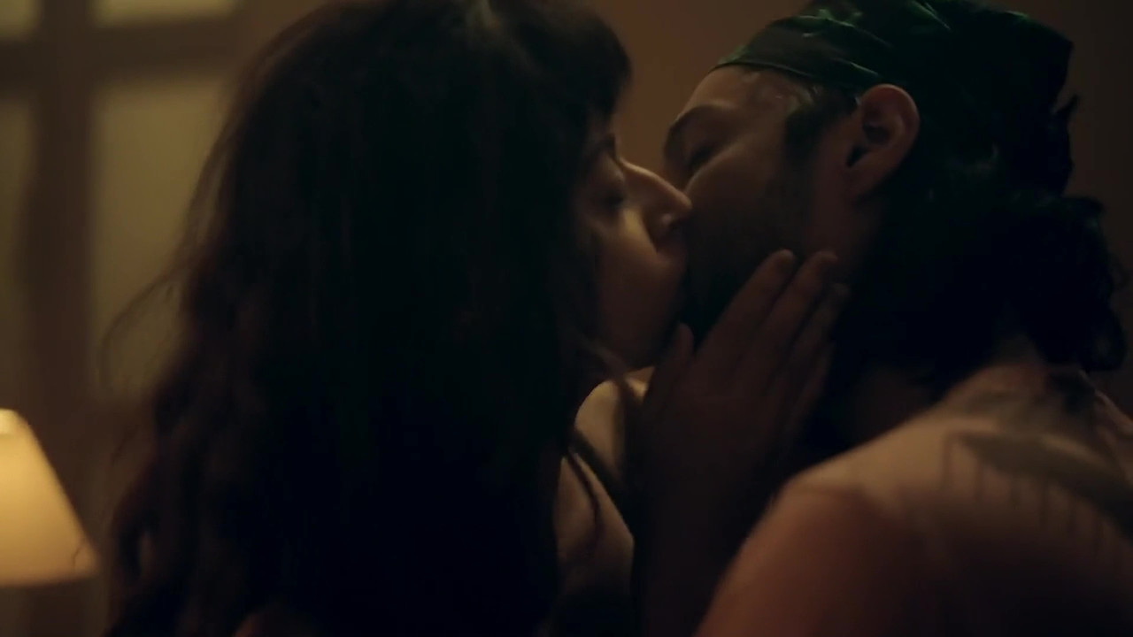 vlcsnap 2025 11 03 23h42m49s290