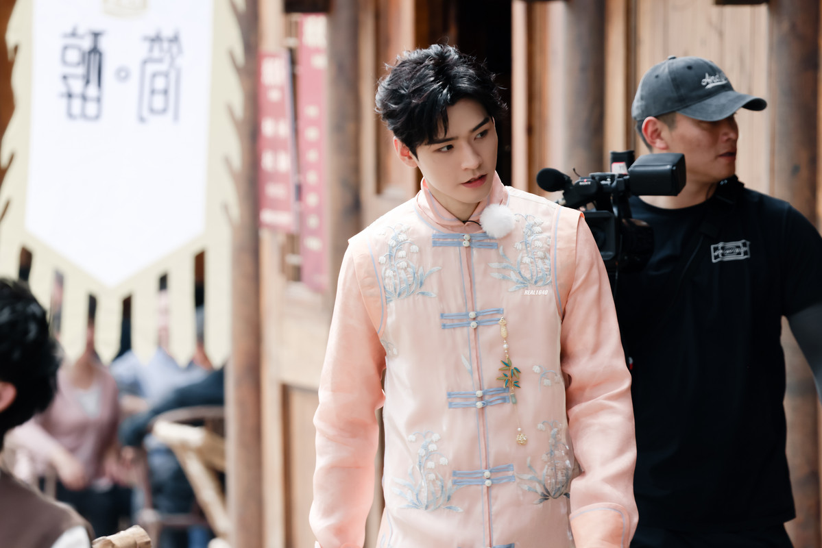 006CT39Tly1hdd4dohk9jj36bk47sx6u