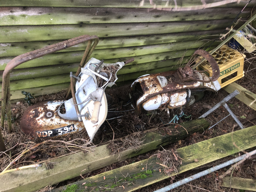 17AC01ED-7B99-4967-A551-FFF04E86FE11