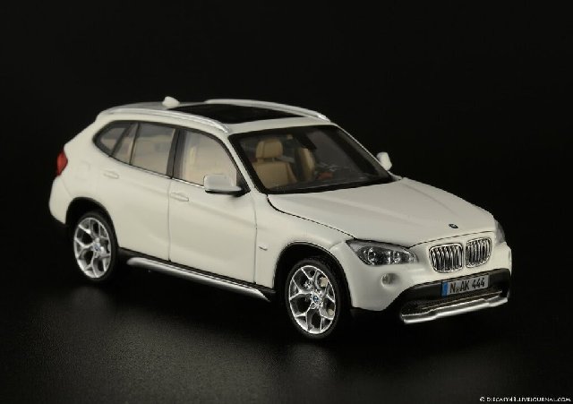 0_f0a43_29d23523_XXL