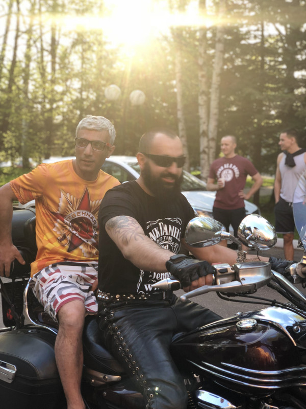 781406EF-CDC8-432E-B773-F71F60E0486B