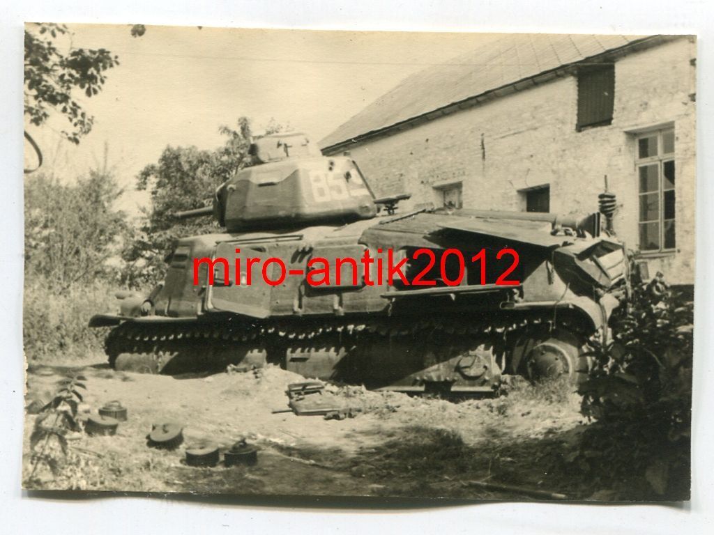 Wehrmacht, A.R.35, zerstörter Panzer, Somua S-35