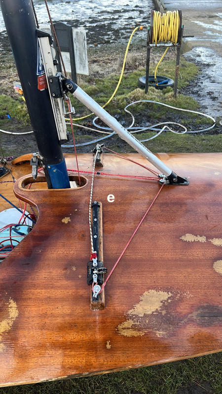 2B803AD0-F6E5-407F-BC5C-392AB912E778