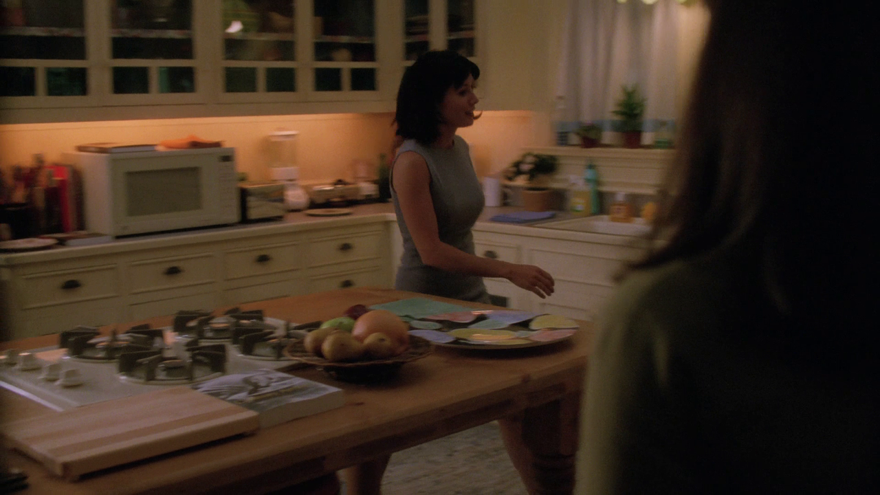 Streghe.S01E01.Il.Libro.delle.Ombre.1080p.BDmux.ITA.ENG.AC3-Blac