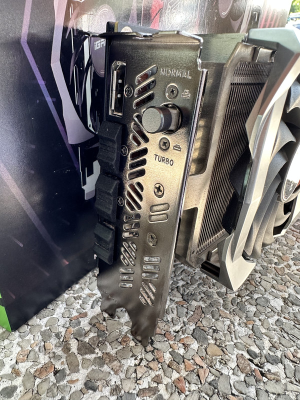 B587E5D5-2B70-414F-B8DE-170F35A73137