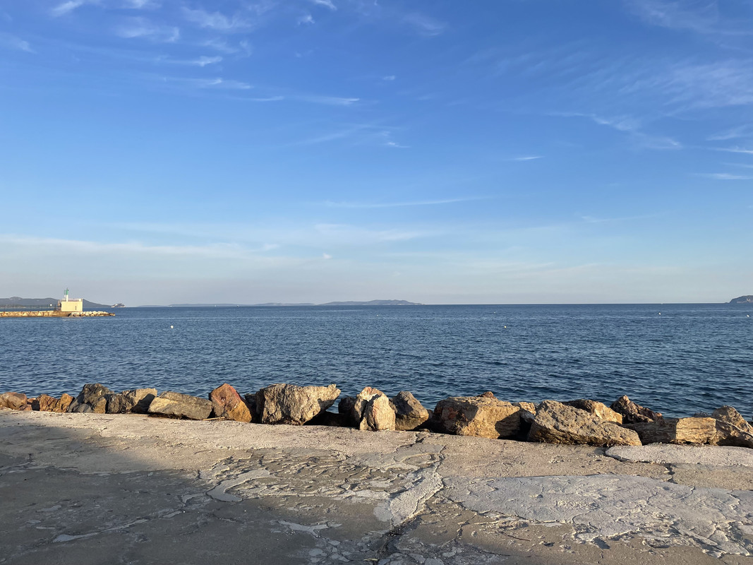 399E4F1B-7A86-4DA2-9B30-B5986C325536