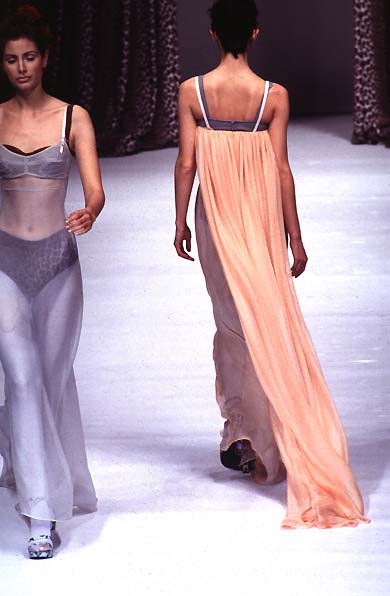 mxmodels-elsa-benitez-dolce-and-gabbana-spring-1997-mfw (5)