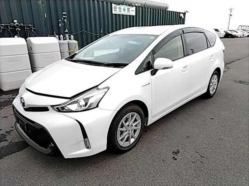 2015 Toyota Prius Alpha G 7 Seats  