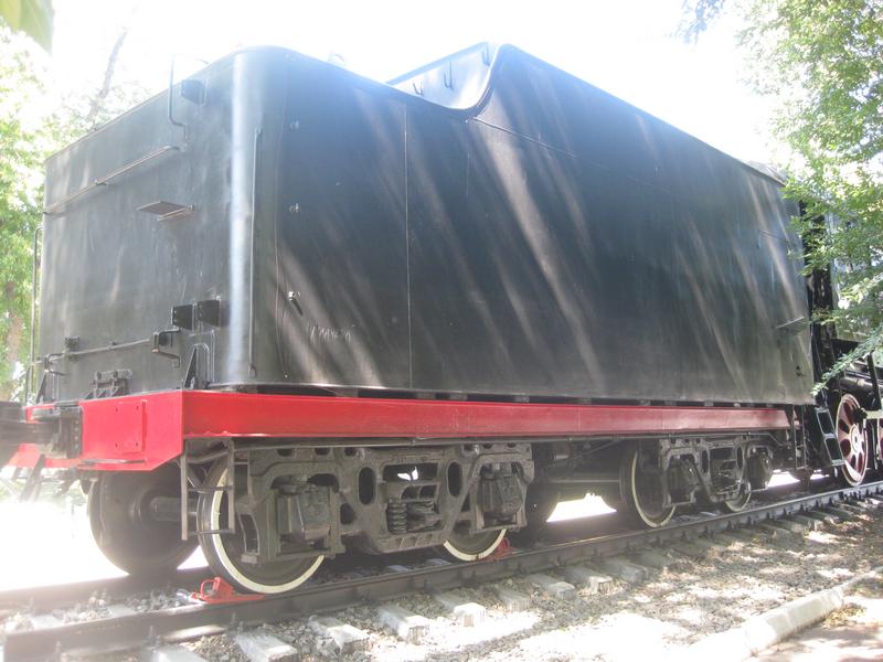 F3-03