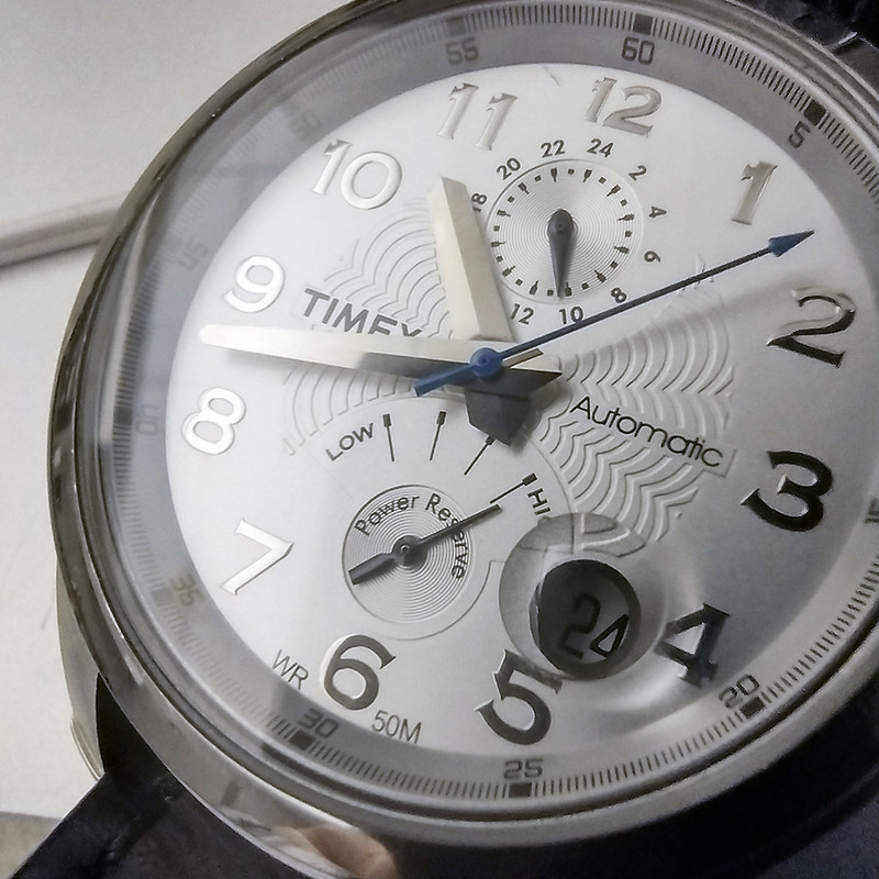 Timex_PR_Auto_closeup