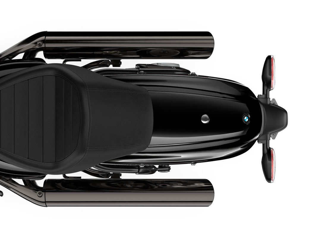 P90569162_highRes_bmw-r-18-model-year-