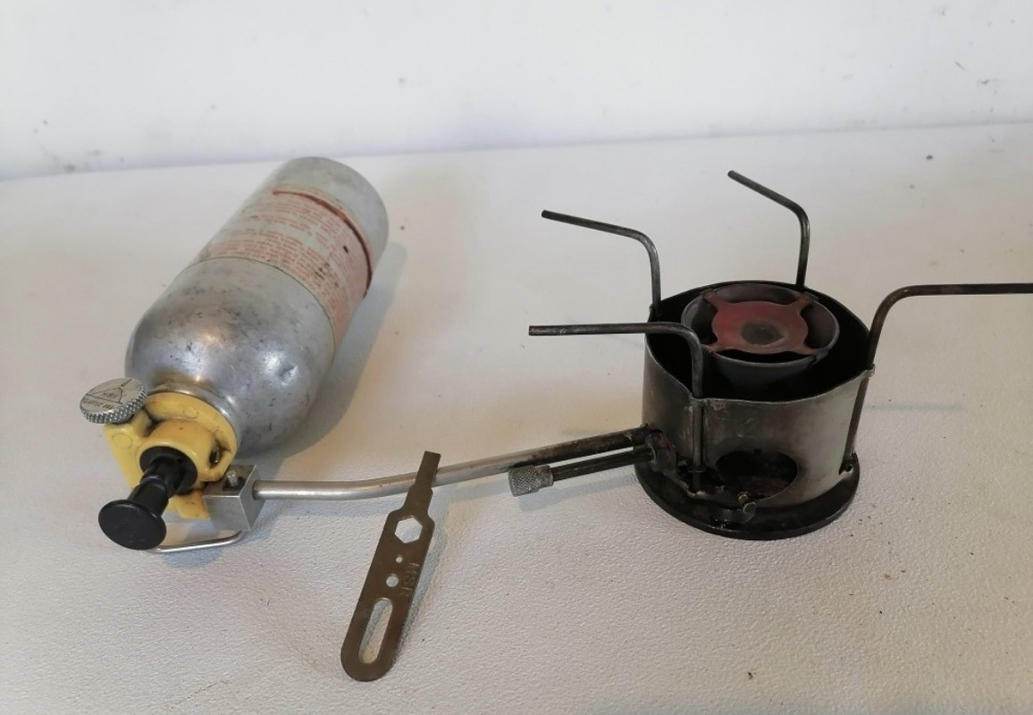 5EF44B5F-F56C-4D4E-AEEA-7185170B9E72