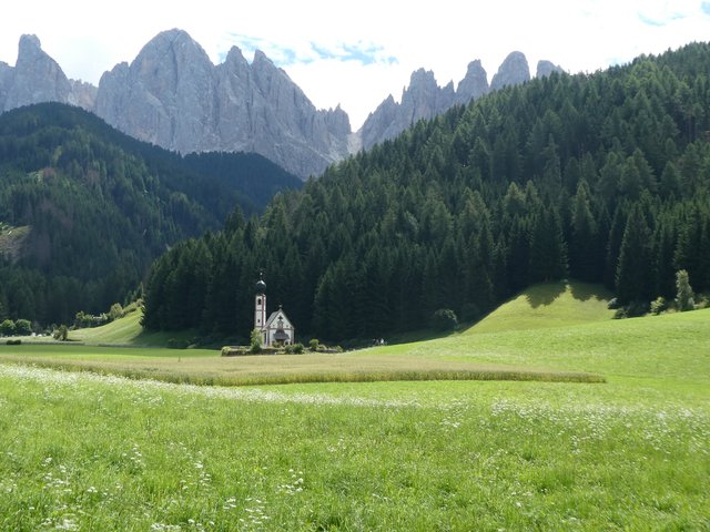 Dolomitas y noreste de Italia en verano de 2025 (En construcción) - Blogs de Italia - DÍA 5 – Iglesias Sta. Maddalena y S. Giovanni / Chiusa / Bolzano (8)