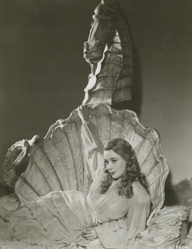 glynis_johns_a56