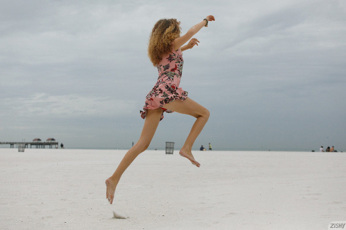 full_047_2117194441200259