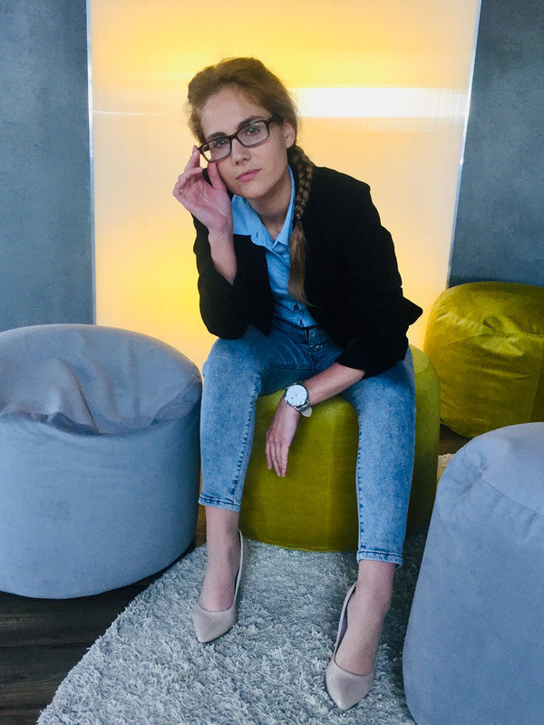 DBD2D937-15AC-436E-84C8-BD8DBC1DF1DD