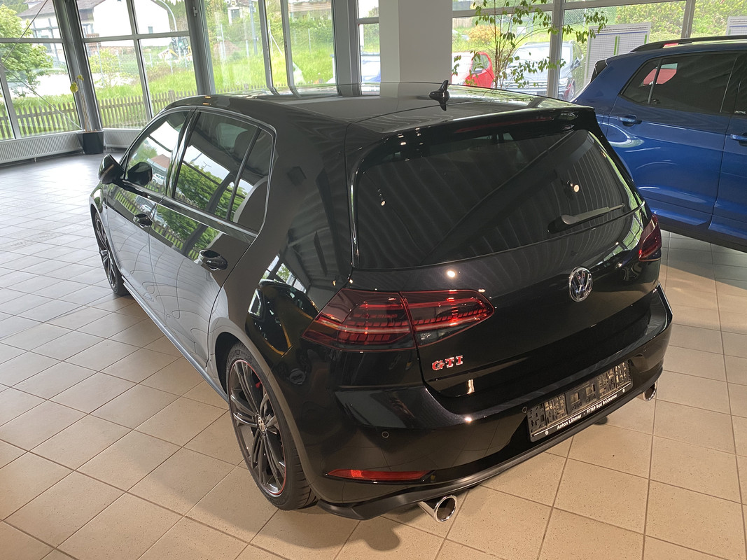 1FD00585-076D-4113-860F-C9B5529CC6FE