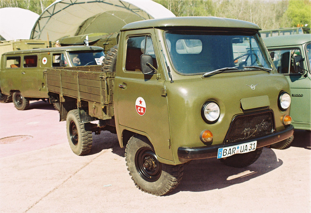 uaz-452 (1)
