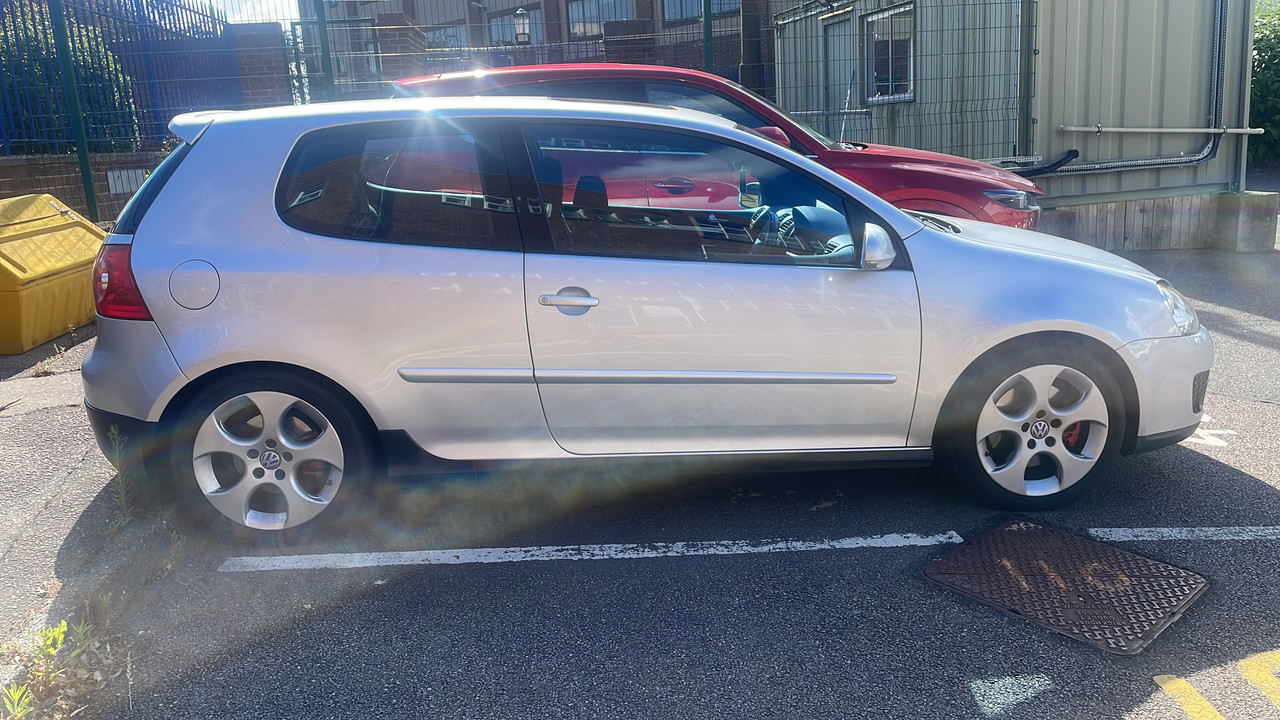 1DF41698-49C4-4D66-AEA3-38FFC46F5598