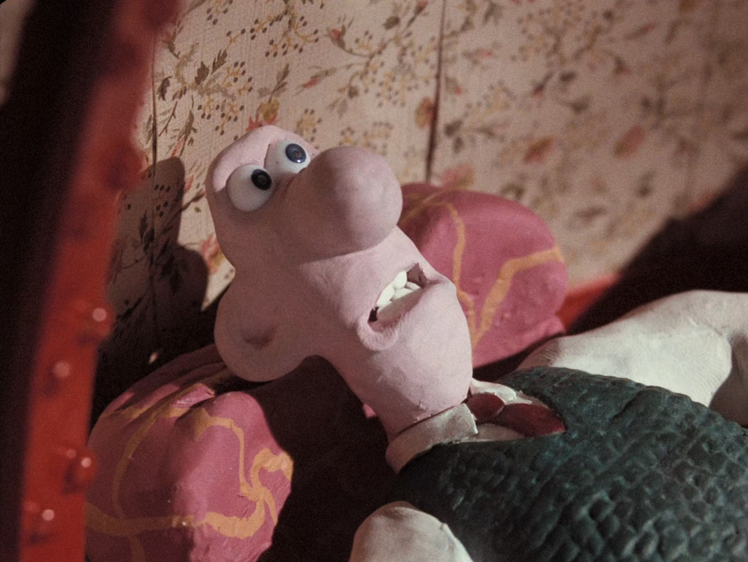 A Grand Day Out (1989) (1080p x265 10bit Tigole).mkv_snapshot_10