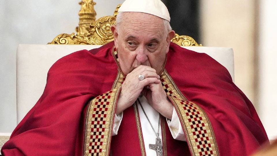 Hombre provoca tiroteo en el Vaticano, mientras el Papa Francisco se preparaba para ir a dormir