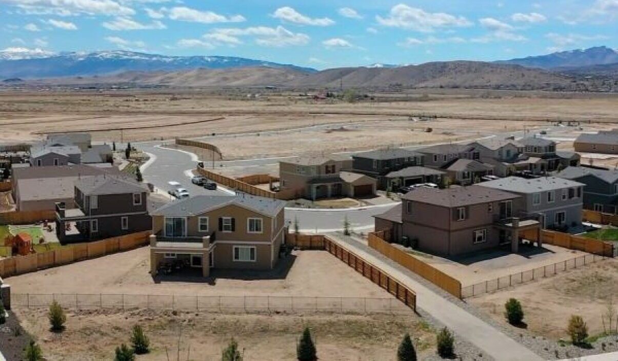 Mujer de Nevada compra un pueblo entero debido a un error de copy-paste