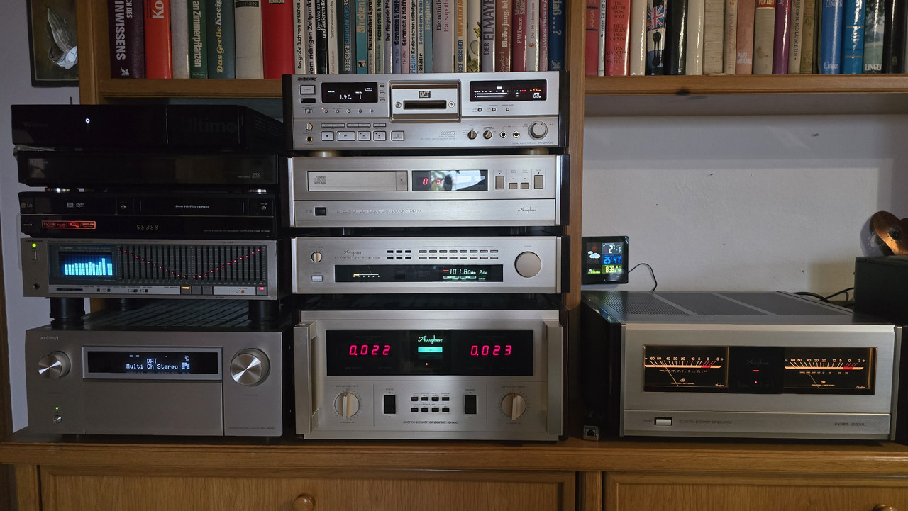 [Bild: Hi-Fi-Anlage-neu.jpg]