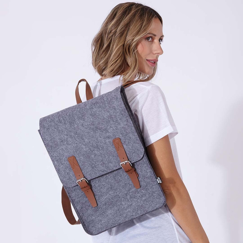 MOCHILA ZAKIAN 1