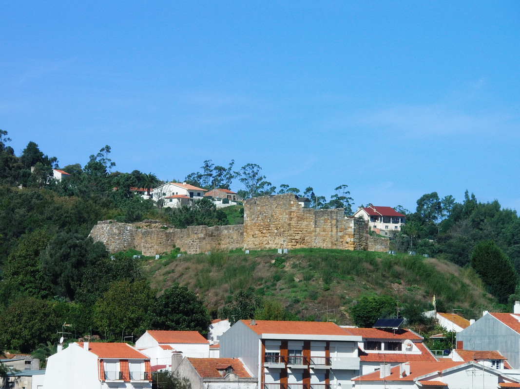 Alcobaça - Castelo