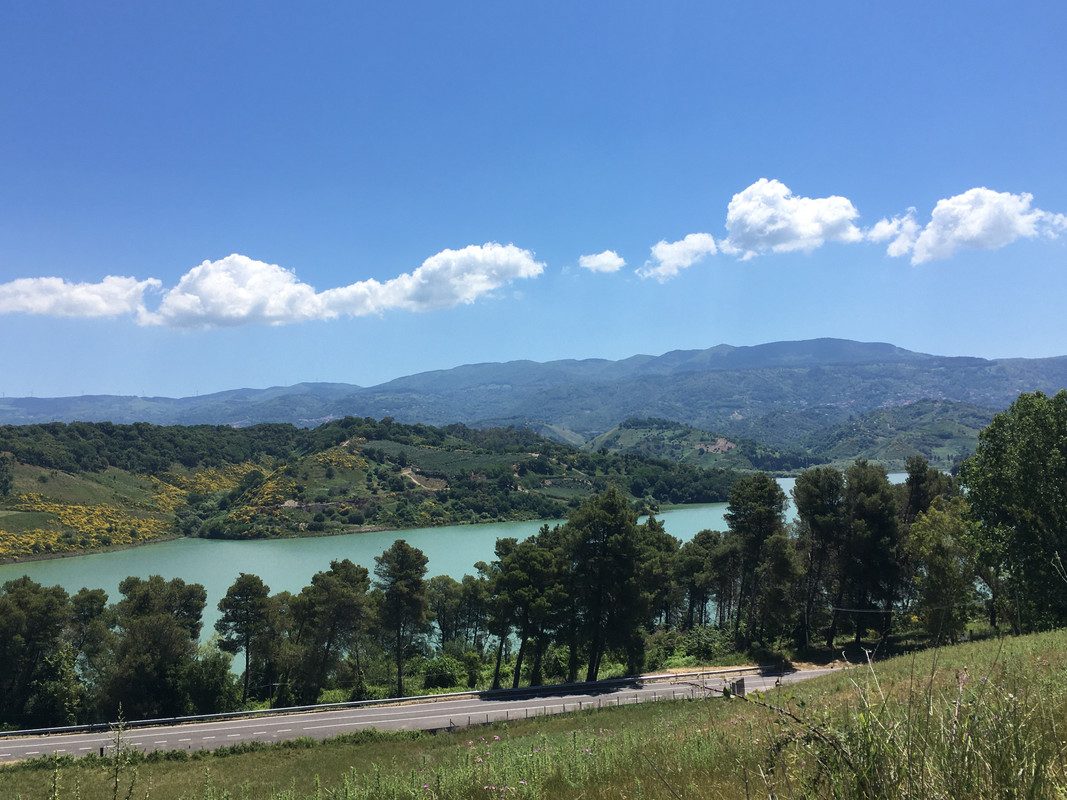 EFAD61EB-D55C-452C-8C5A-959BDDB08AC3