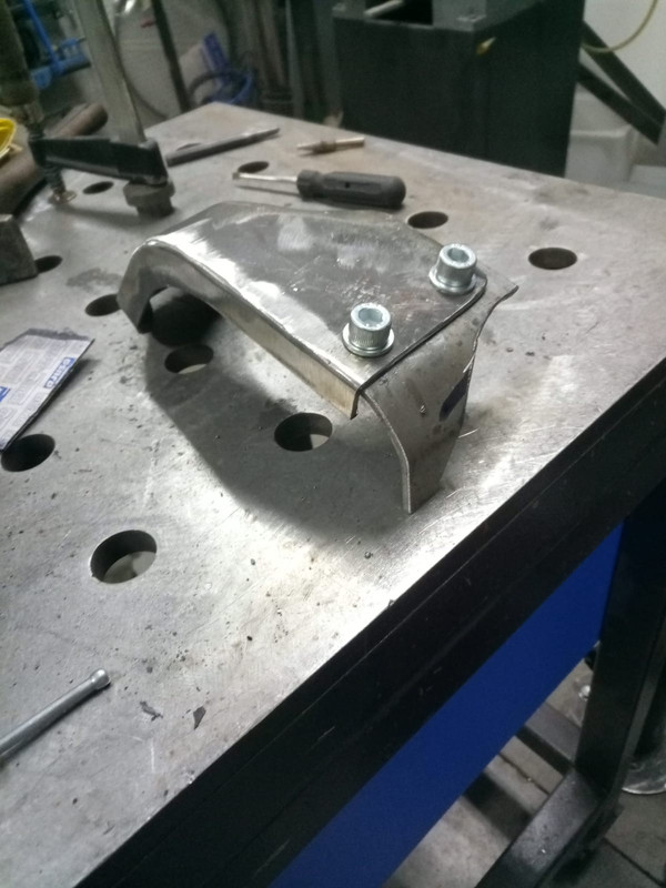 02D533C4-D0D2-4F4A-B0A3-8F291BECD8CD