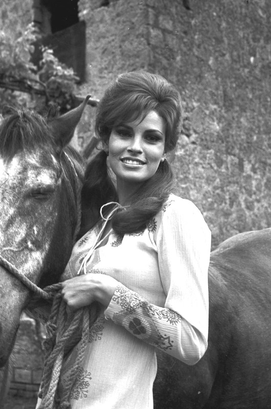 raquel_welch_f58