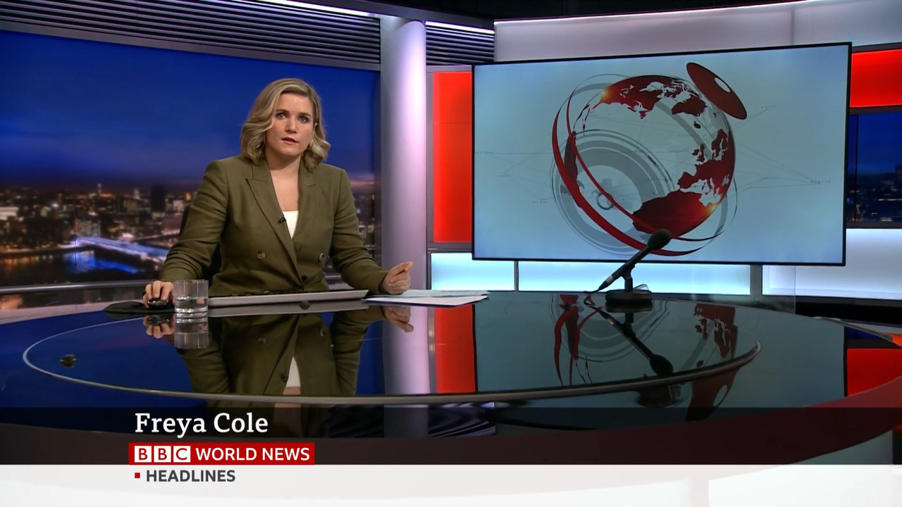 12.26 - 02.00.00 - BBC World News. International news from the Britis....ts_snapshot_07.17.498