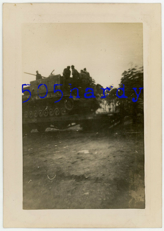 US GI Photo - US Captured German Flakpanzer IV Möbelwagen On Rail Car
