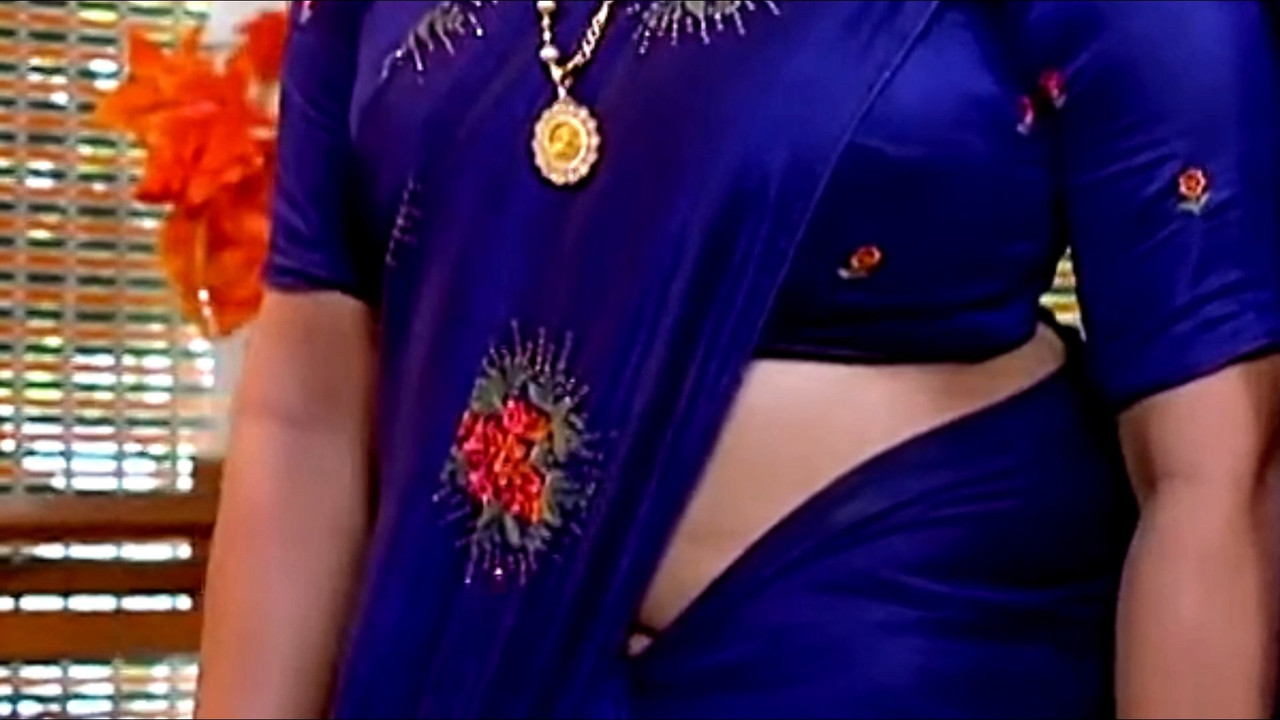 Shalu Menon Navel Slip In Saree 2325 | Hot Sex Picture